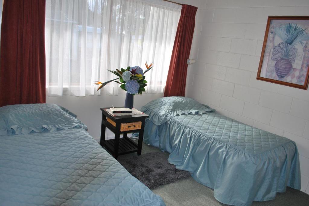 Katikati Motel Szoba fotó