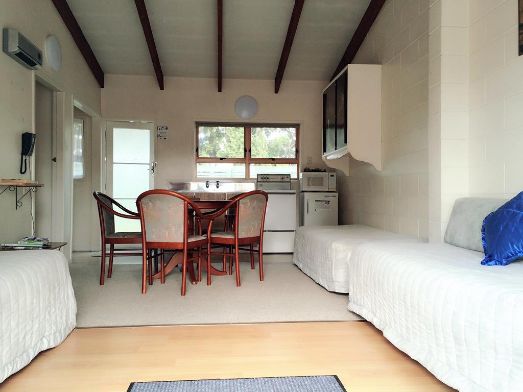 Katikati Motel Kültér fotó