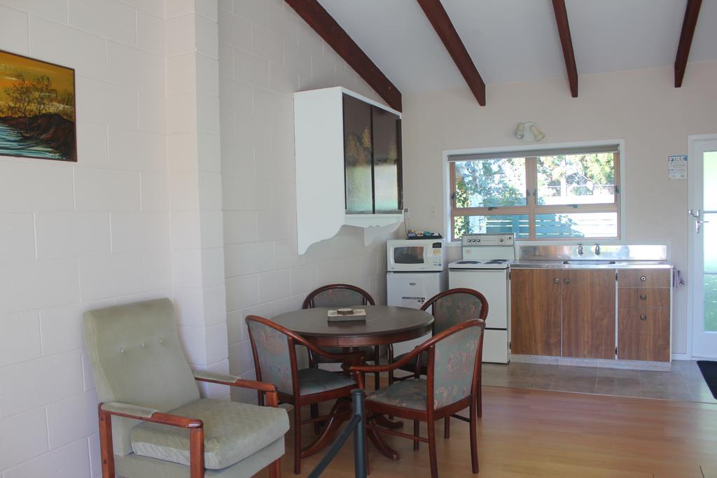 Katikati Motel Kültér fotó
