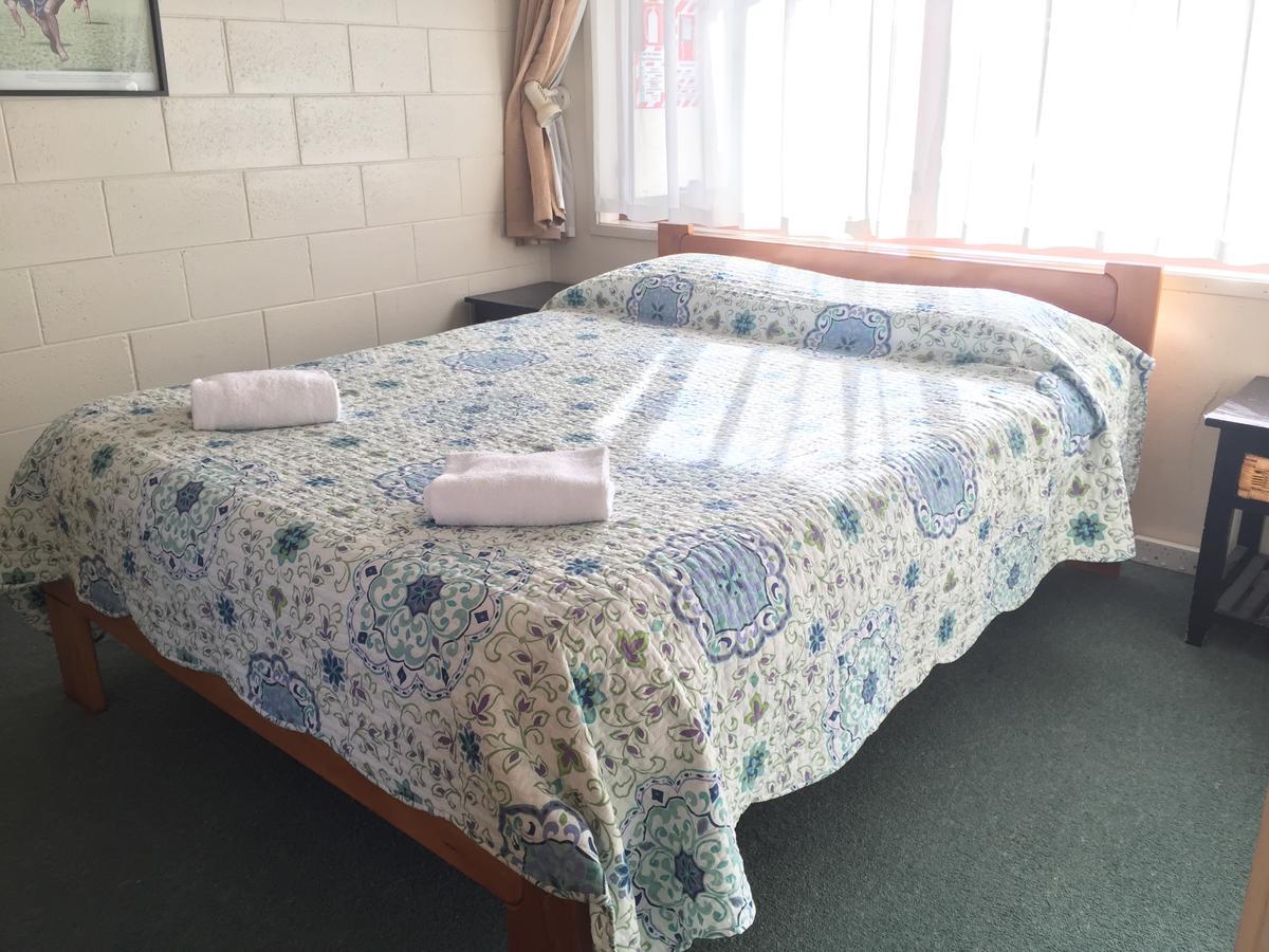 Katikati Motel Kültér fotó